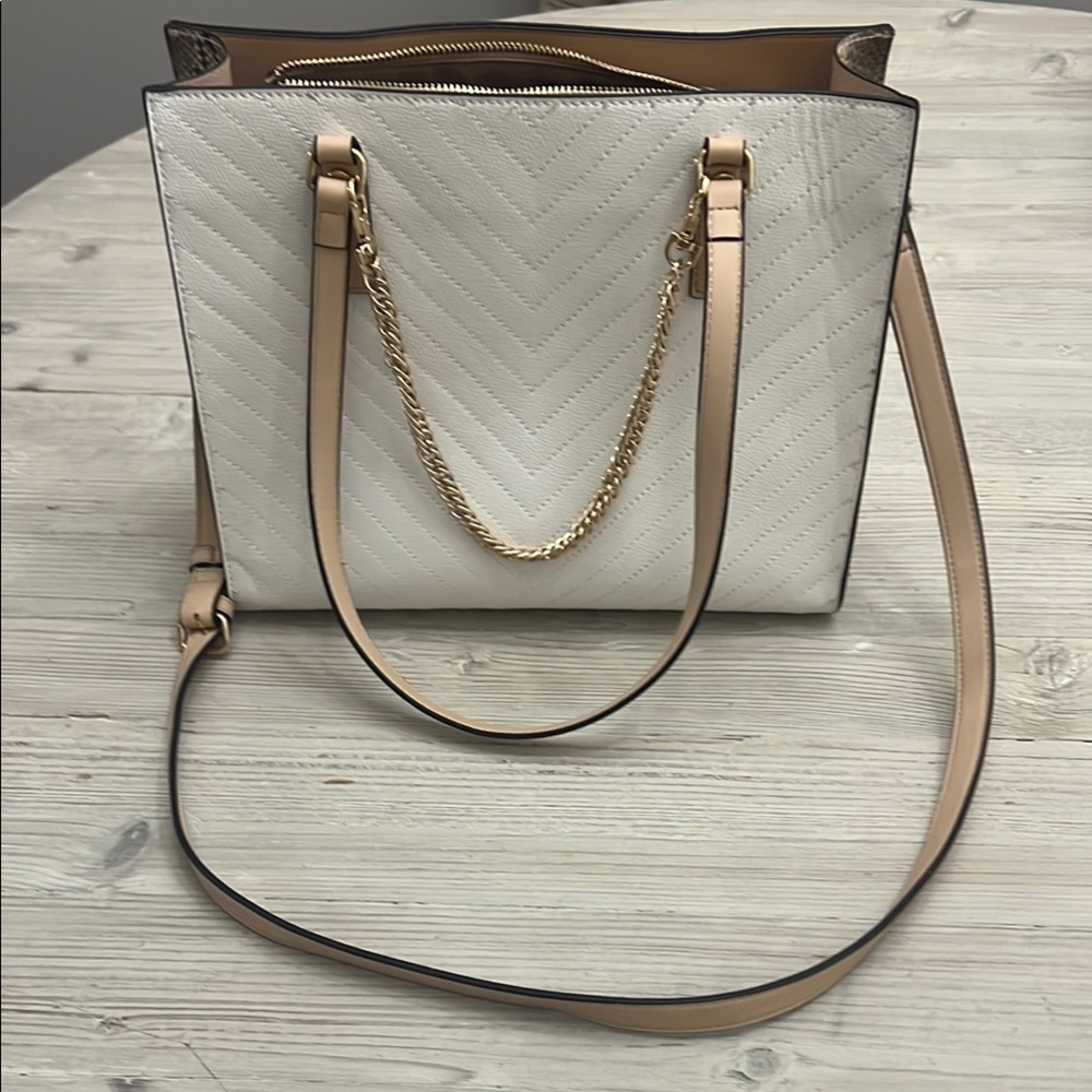 Aldo White and Tan Shoulder Bag with Gold Chain